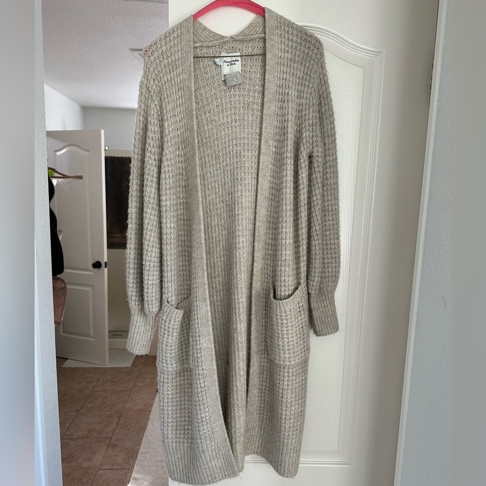 Abercrombie Chunky Knit Cardigan